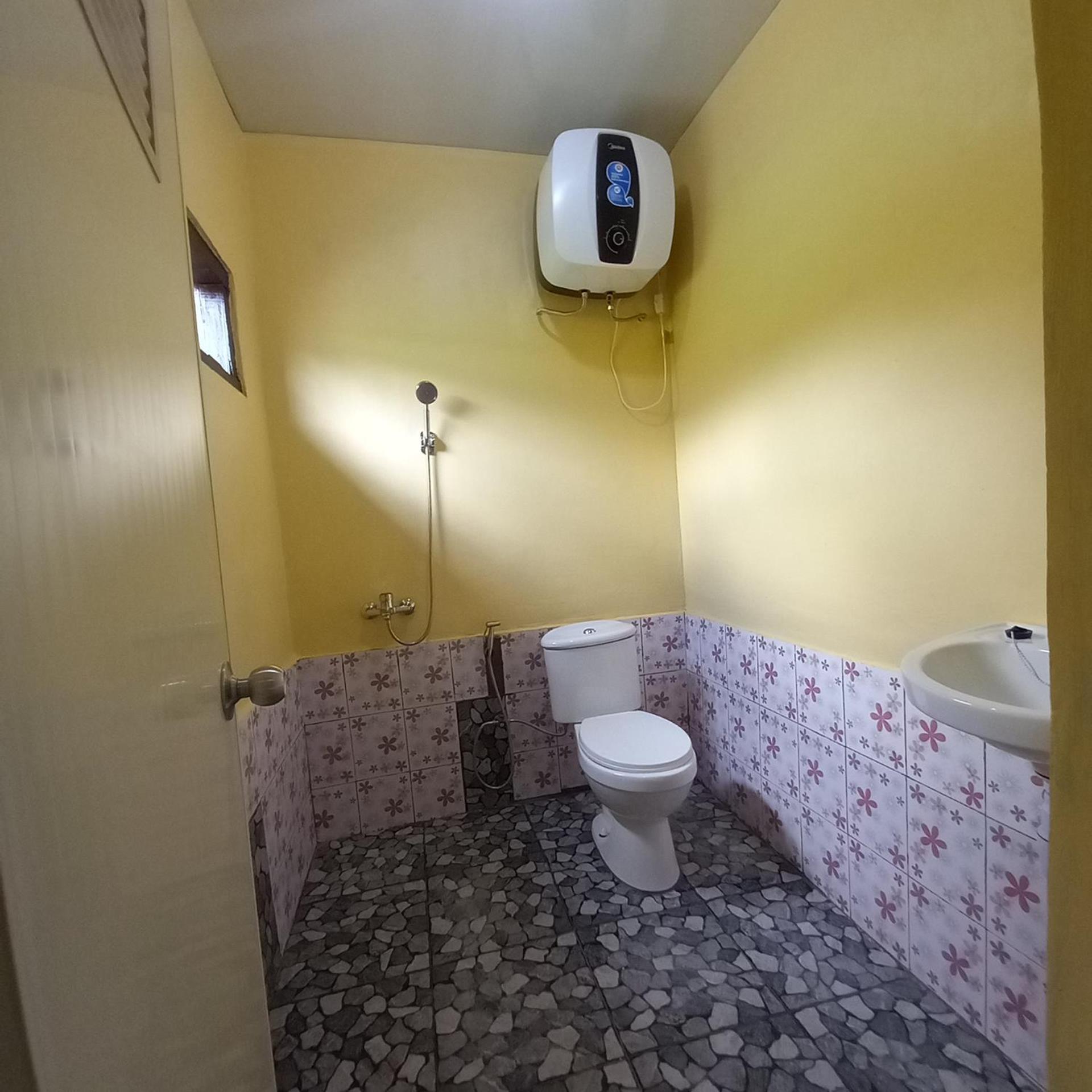 Tange Guest House Ruteng Zewnętrze zdjęcie